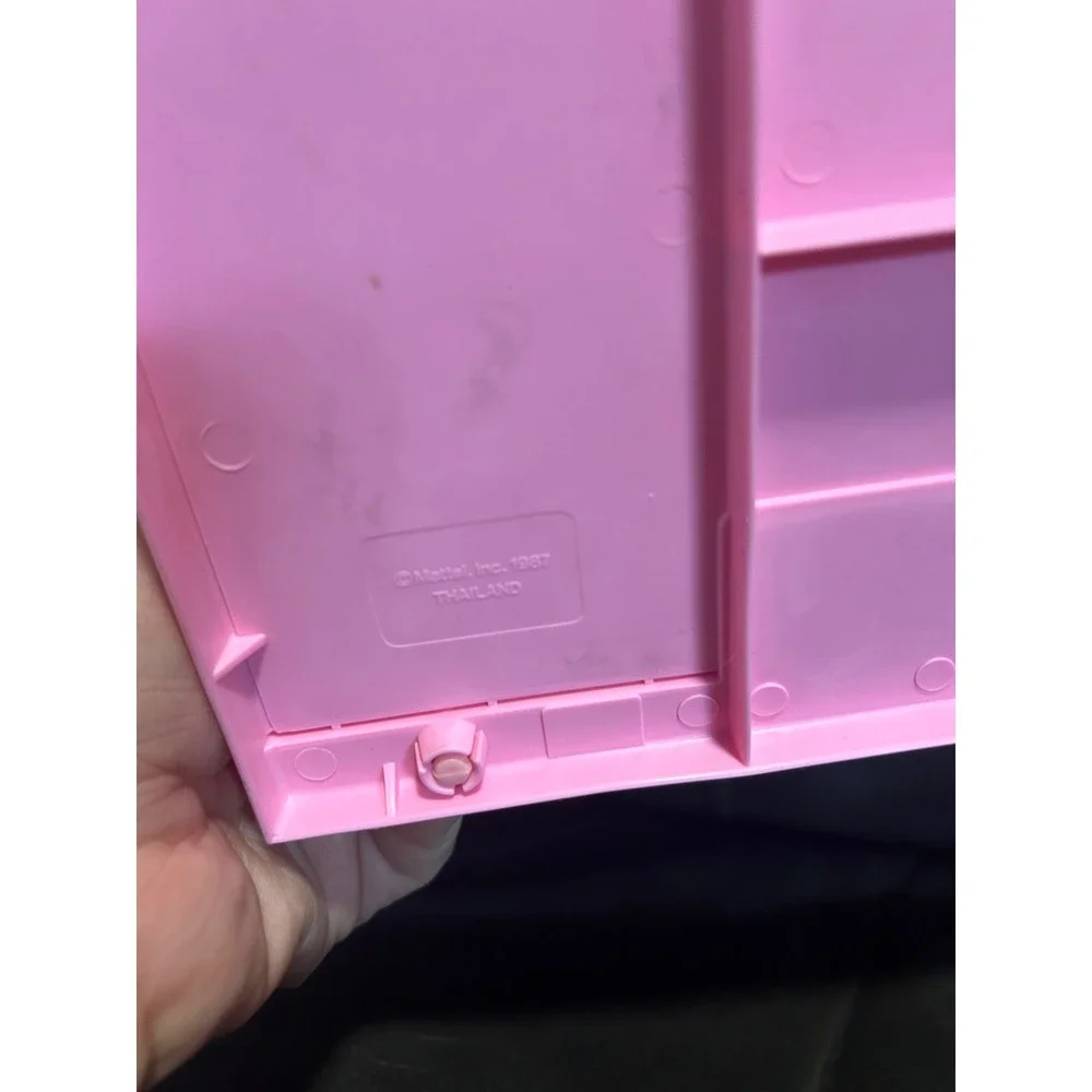 Vintage 1991 Mattel Barbie Furniture Lot Kitchen Fridge Stove Salon Vanity Pink